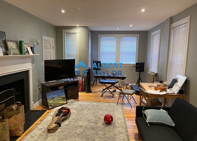 Photo - 82 Phillips St Unit 82