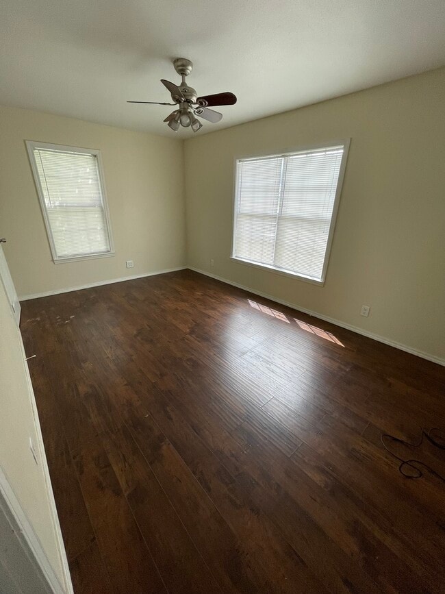 Photo - 2102 W Concho Ave