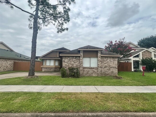 Photo - 7831 Redgate Cir House
