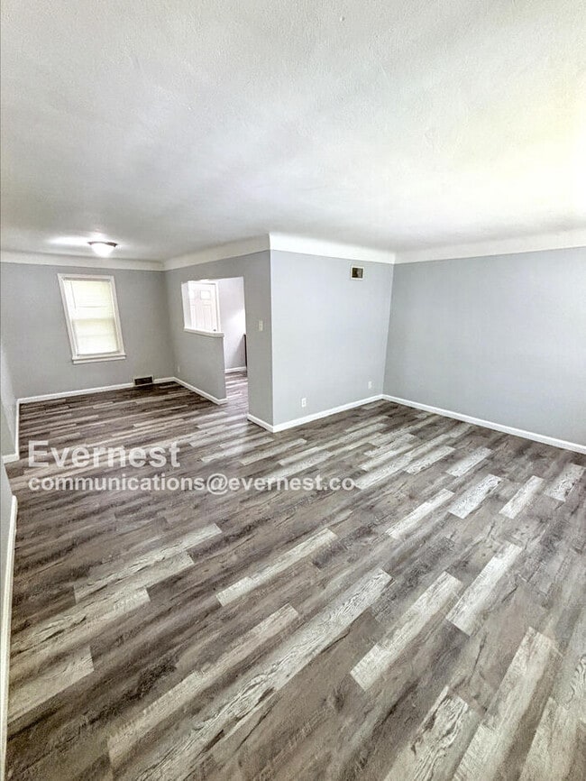 Photo - 6149 Jackson Ave