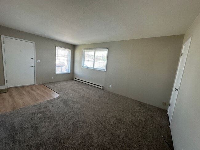 317 SW 18th St Unit 317 SW 18th St