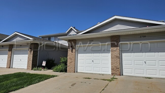 Building Photo - 2690 6th St Rental