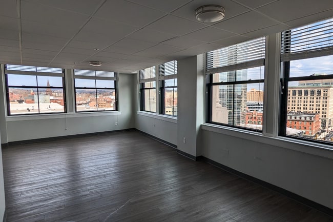 Photo - Park Plaza on the Grid