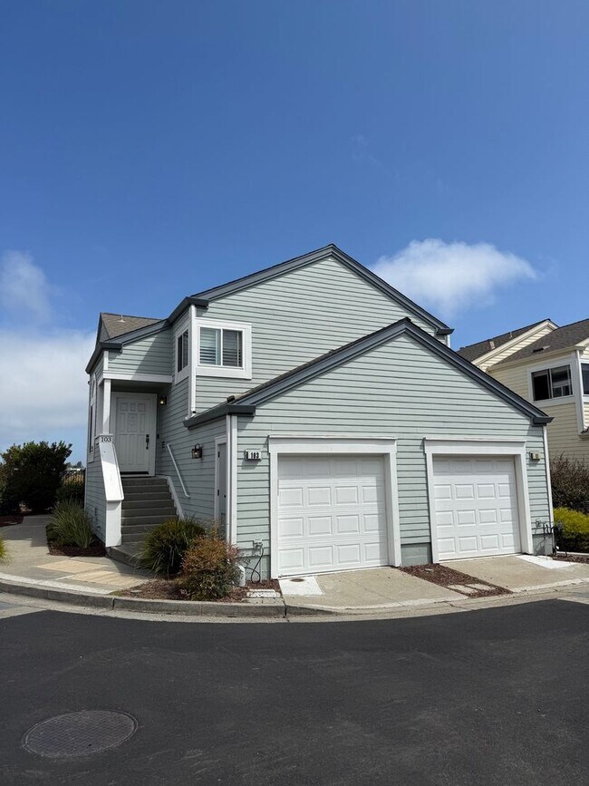 Alameda's most sought after gated communit... - Alameda's most sought after gated communit... Casa Adosada
