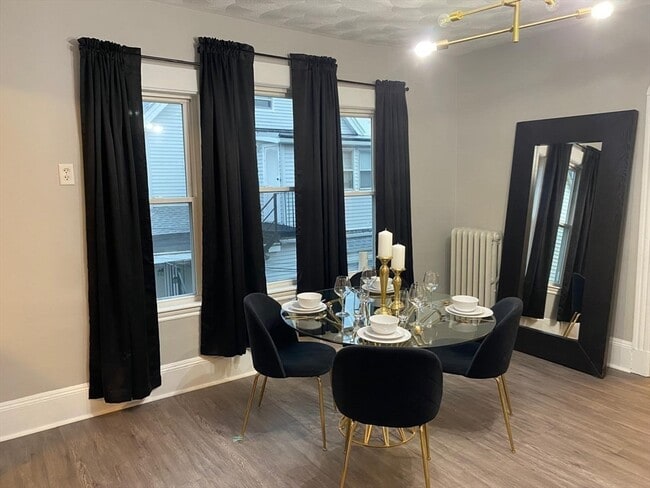 Photo - 9 Henry St Unit 2