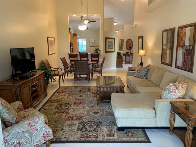 Photo - 8133 Chancel Ct Unidad 64-1