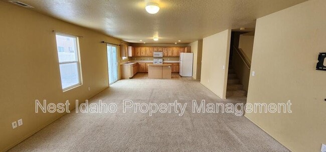 Photo - 164 E Linmar Dr