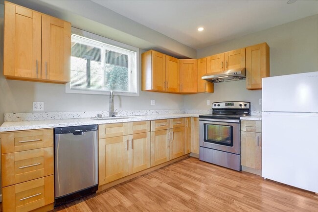 Photo - Gorgeous ADU Apartment | Washer/Dryer | Private Entrance