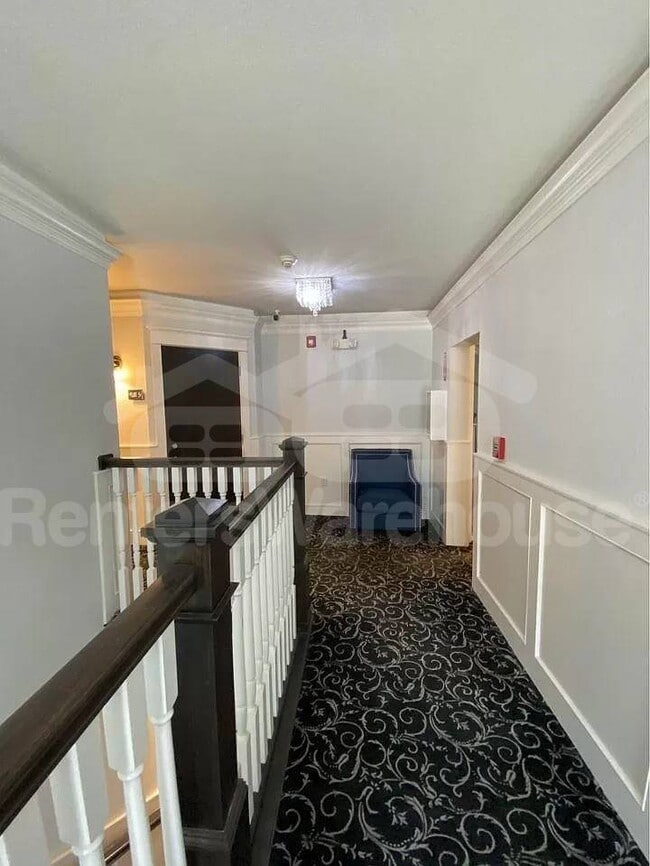 Photo - 2500 Grand Ave