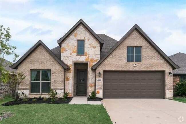 Building Photo - 4920 Sassafras Dr Rental