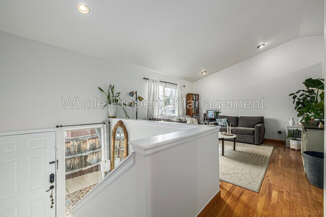 Photo - 965 Wolff St Unit Apt D
