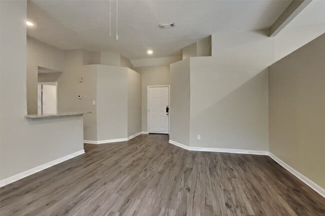 Photo - 8155 Big Oak Trail Dr