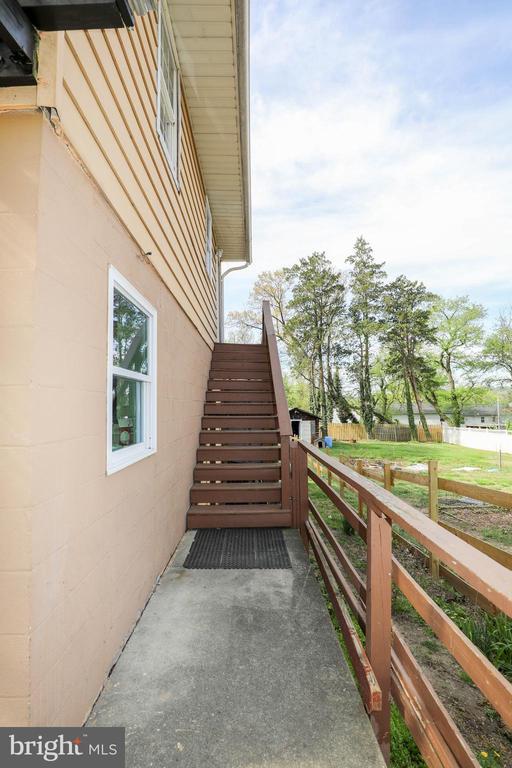 Photo - 103 Waelchli Ave