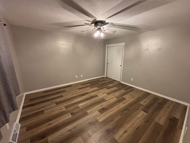 Photo - 2 Bedroom Duplex in Council Bluffs – Updat...