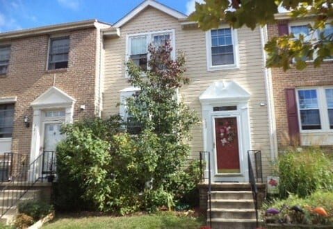 Building Photo - 723 Dayspring Dr