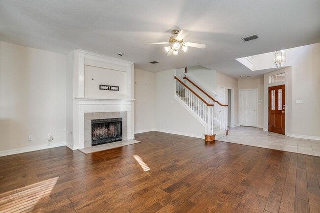 Photo - Amazing Town Home in Arlington Heights- West Fort Worth Living- 3 Bed, 2.5 Bath- 76107