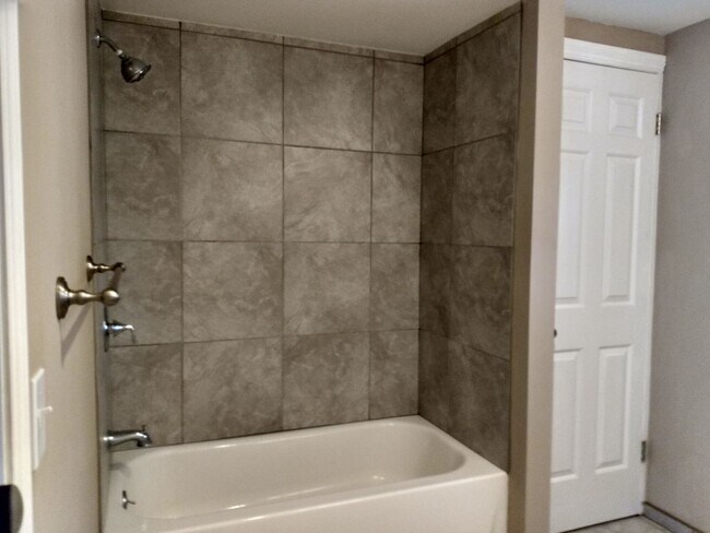 Photo - Stockwell Unit 1008