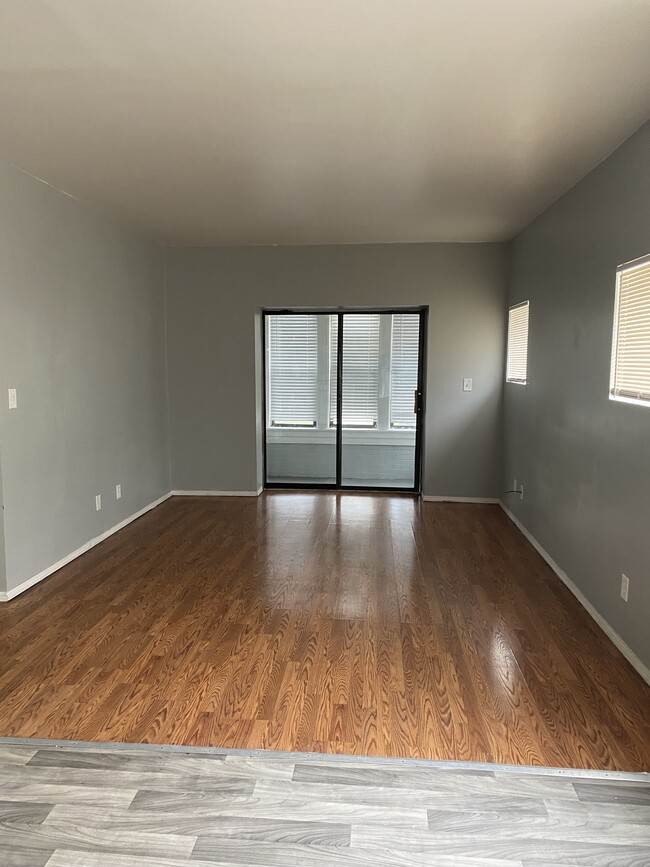 6009 - 6009 Unidad 1W Rental