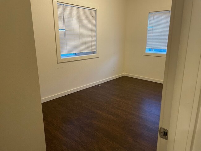 Photo - 320 S Asbury St Unidad #1