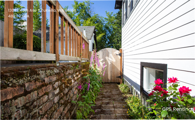 Photo - 13027 40th Ave S