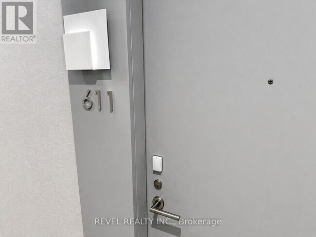 Photo - 396 Hwy 7 Unit 611