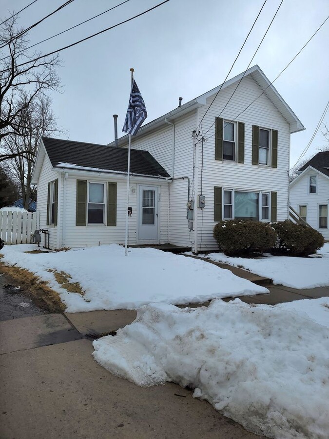 Lower two bedroom near Downtown BG and City Park - Lower two bedroom near Downtown BG and City Park