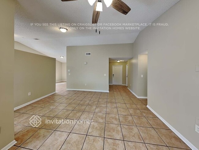 Photo - 13960 Beechwood Ct