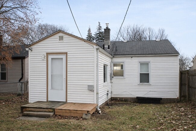 Photo - 11055 Chapp Ave