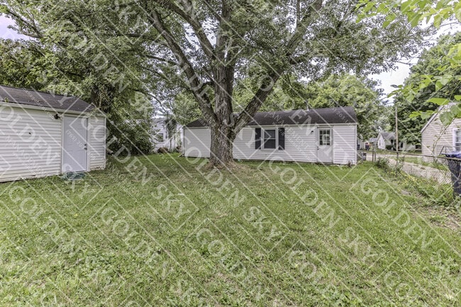Photo - 1614 S Oakdale Dr