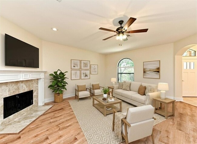 Photo - 15208 Bowling Ln
