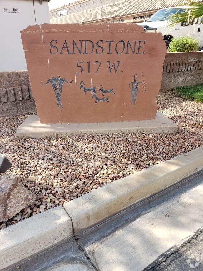 Building Photo - Sandstone Condo Unit 524
