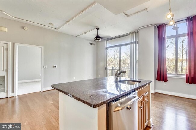 Photo - 4480 Market Commons Dr Unit 305