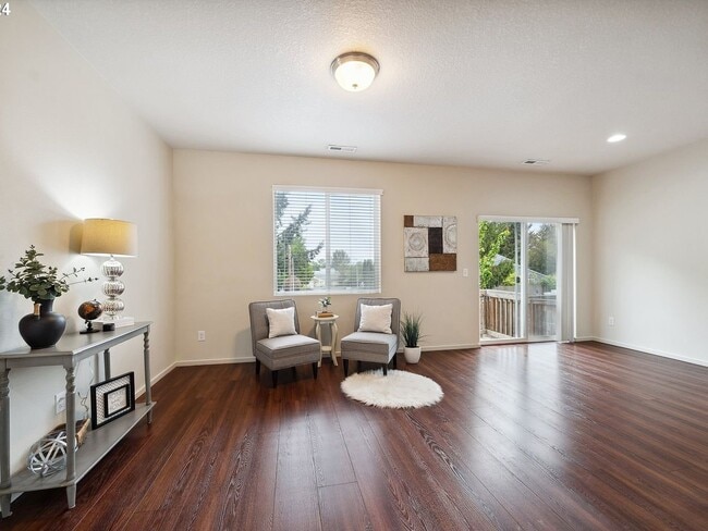 1326 NE 72nd Way