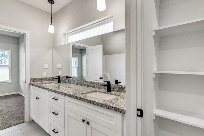 Photo - 9846 Golden Ln