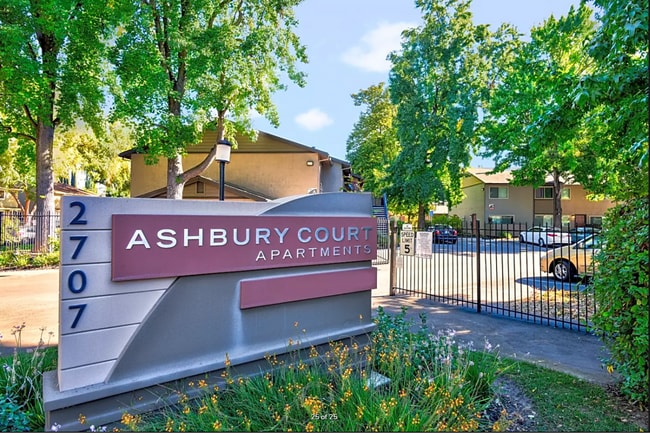 Ashbury Court Apartments