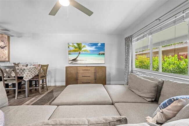 Photo - 1208 NE 5th Ave Unit 3