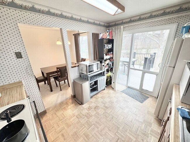 Photo - 650 S Oswego St