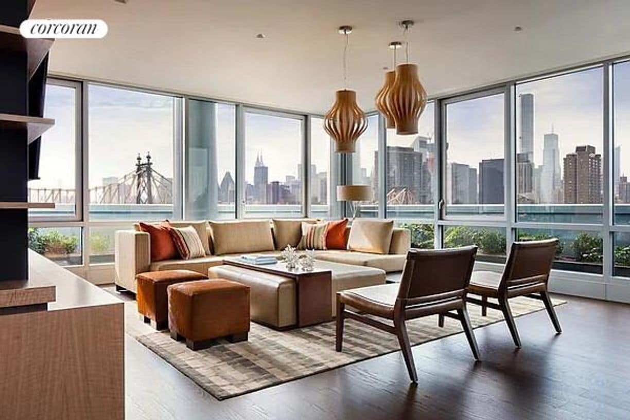 Photo - 223 N 8th St