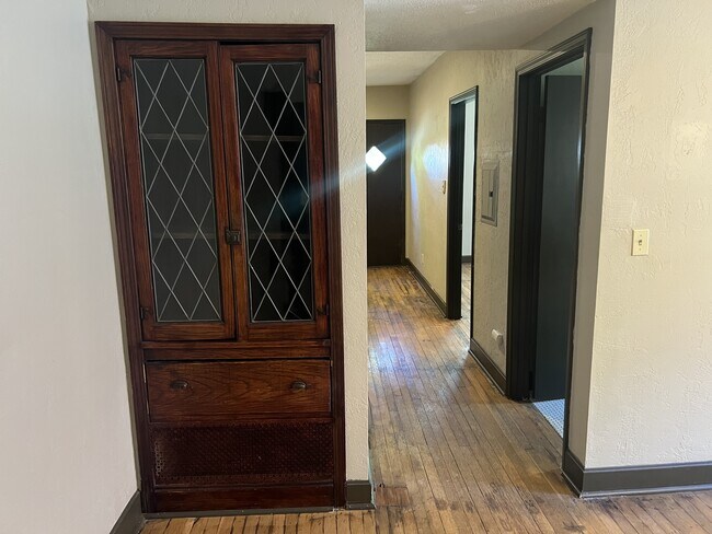 Photo - 4042 Campbell St Unit 2N