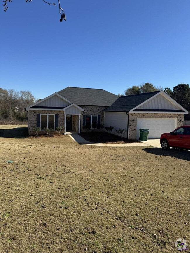 Building Photo - 208 Gibson Cir Rental