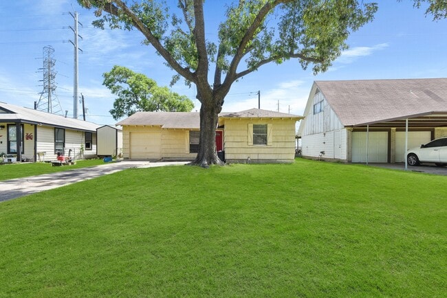 Building Photo - 326 Brookview St Rental