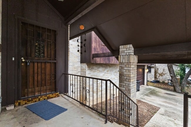 Photo - 8519 Star Creek Dr