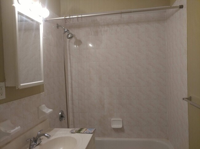 Bathroom - 407 College Dr Unit 407