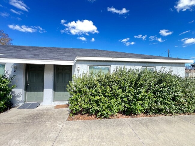 Photo - Charming 2-Bedroom, 2-Bathroom Rental in the Heart of Ocala!
