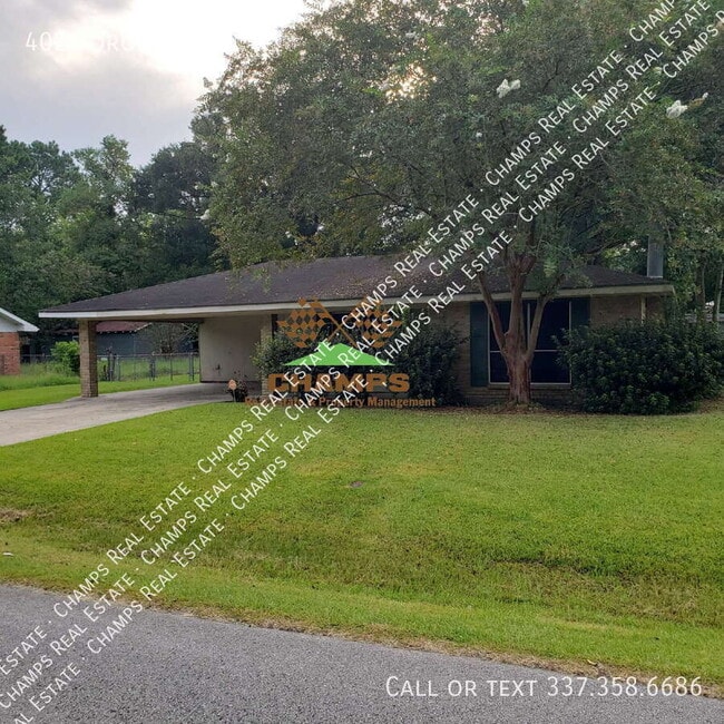 Building Photo - 402 Toronto Dr