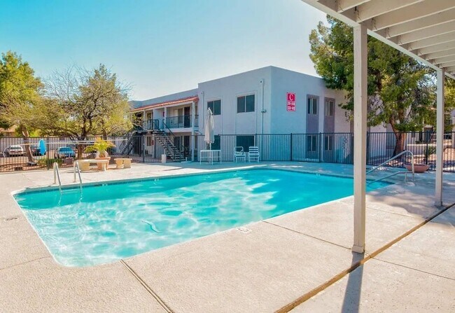 Mountain Lakes Apartments
