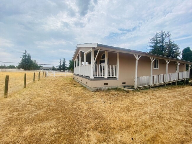 Photo - Charming Country Property with Option to Lease Land