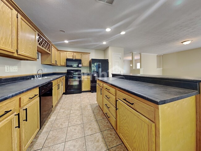 Photo - 10399 Peacock Ln