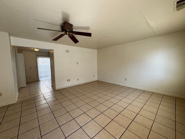 8626 Acapulco Way Unit 3