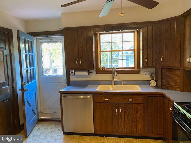 Photo - 227 Fairview Ave